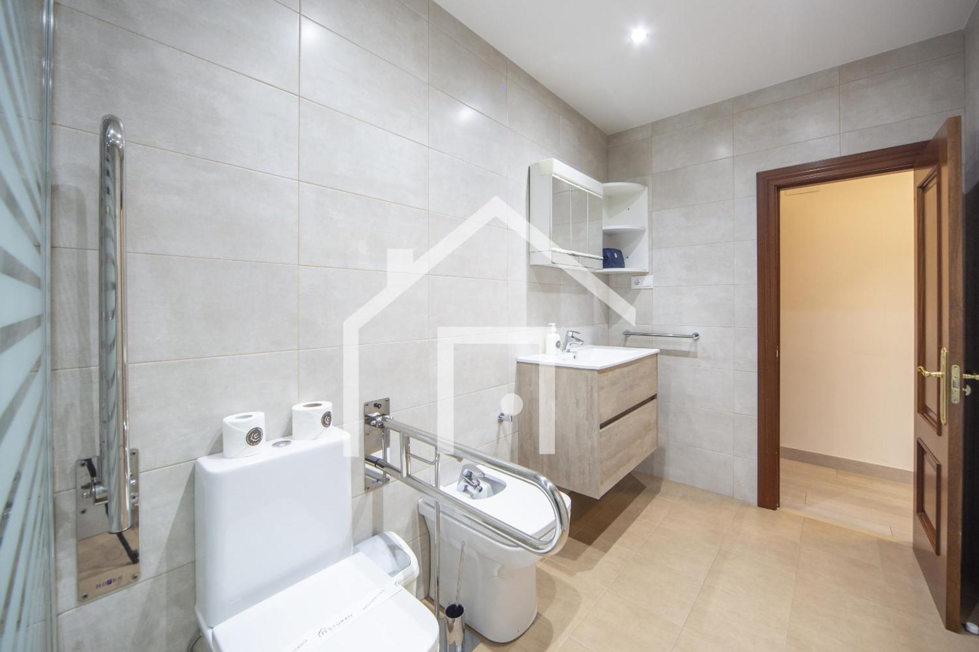 Apartamento Atico Quintana II - Con Terraza, En El Centro Con Wifi Y Garaje Oviedo Exterior foto