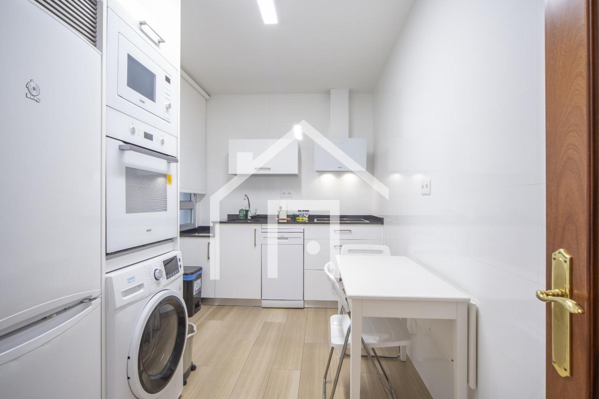 Apartamento Atico Quintana II - Con Terraza, En El Centro Con Wifi Y Garaje Oviedo Exterior foto